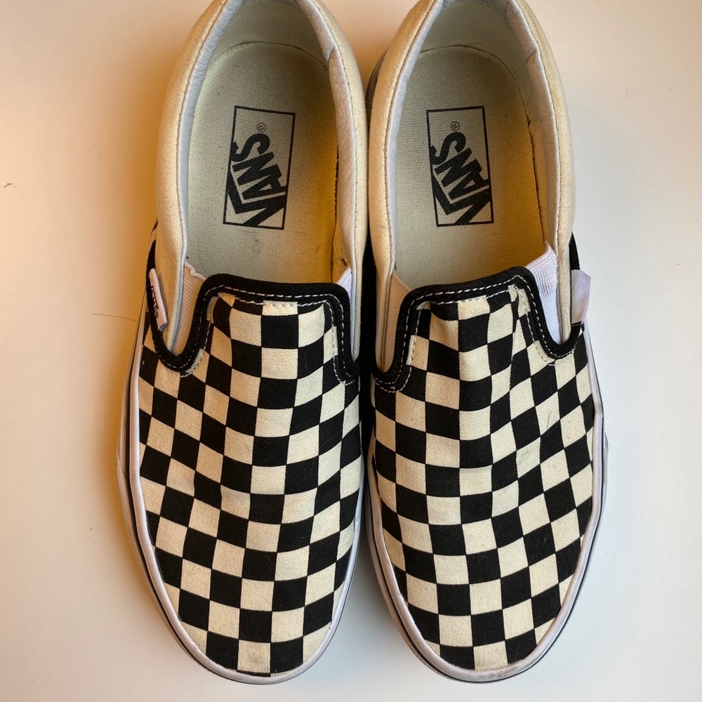 Slip on Vans - WOMENS 7.5 - B&W checkered
